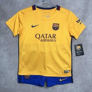 Nike Kids MEDIUM Barcelona Qatar Full kit Jersey/Shorts/Socks 658709-740 2015